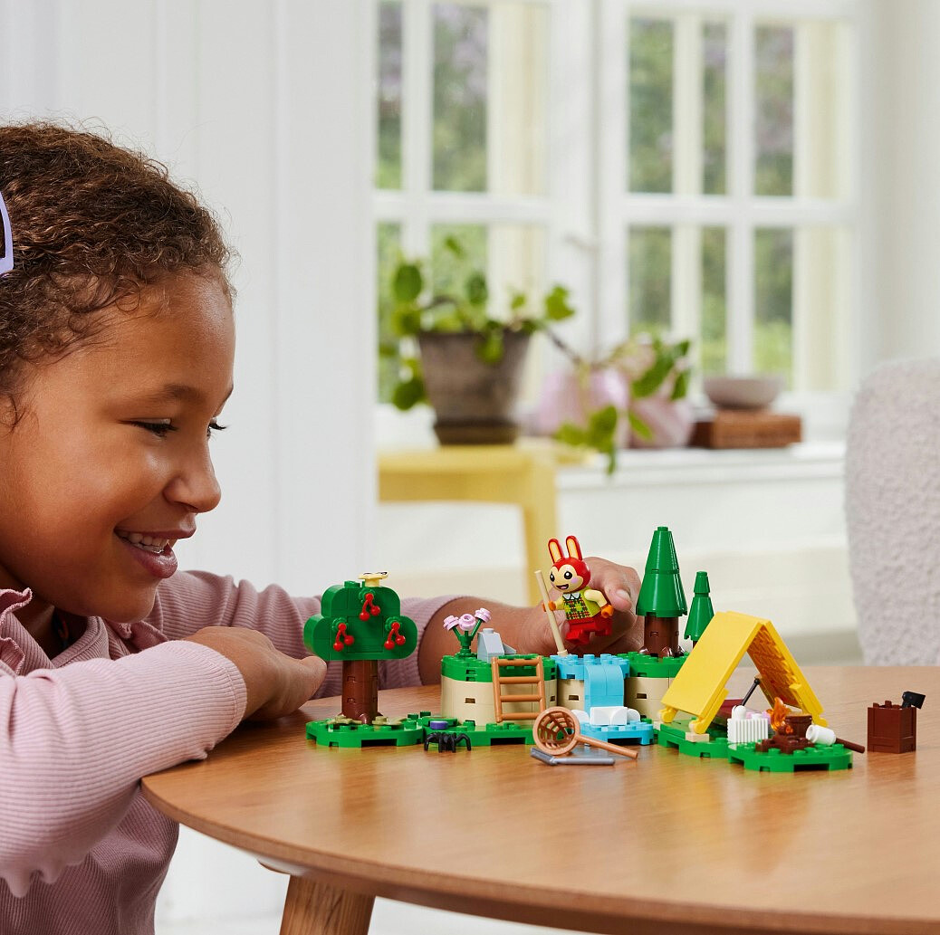 klocki-lego-animal-crossing-zabawy-na-swiezym-powietrzu-bunnie-77047.zdj07.jpg