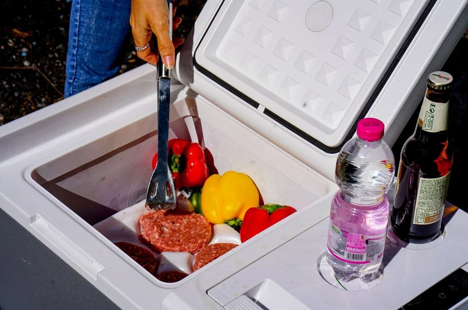 lodowka-turystyczna-worx-wx876.9-3.webp