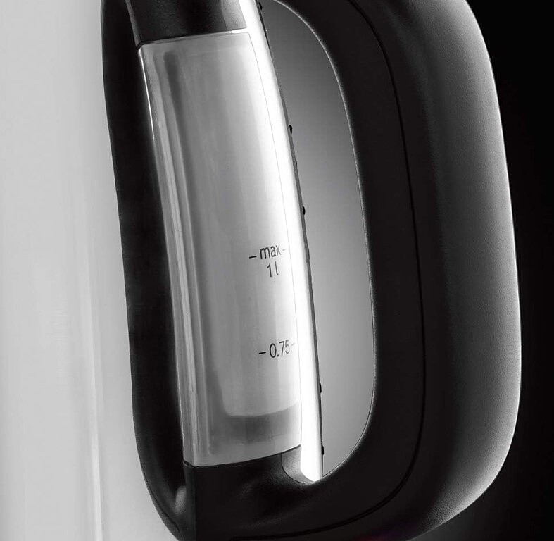 czajnik-elektryczny-russell-hobbs-victory-24990-70-podzialka-wody.jpg