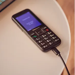 telefon-panasonic-kx-tu250exb-czarny-8.webp