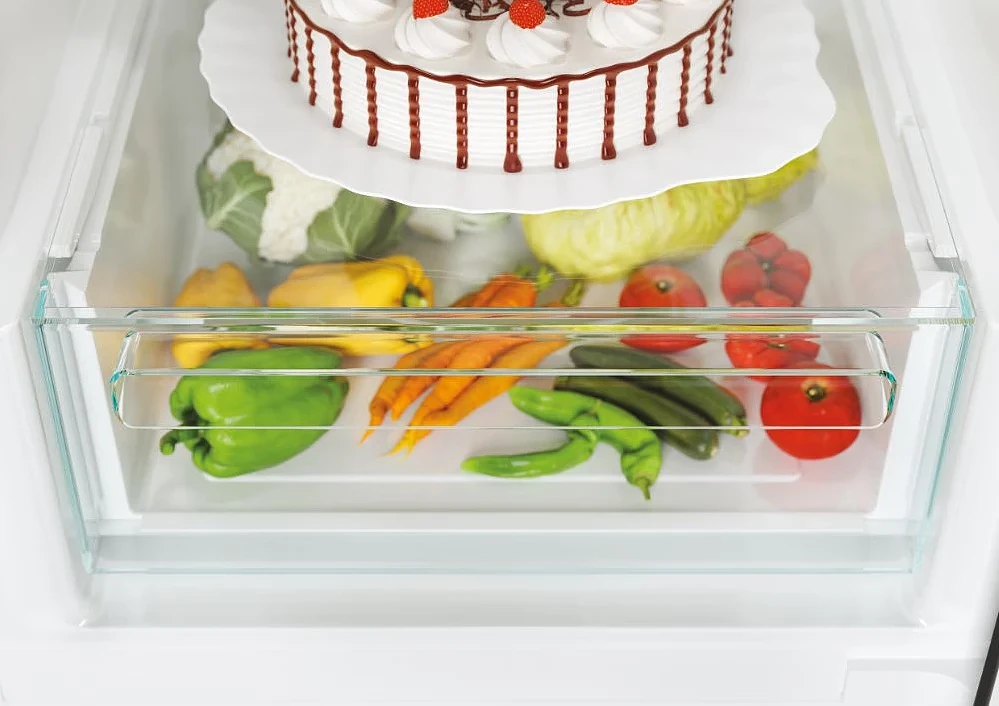 lodowka-candy-cce3t618eb-5.webp