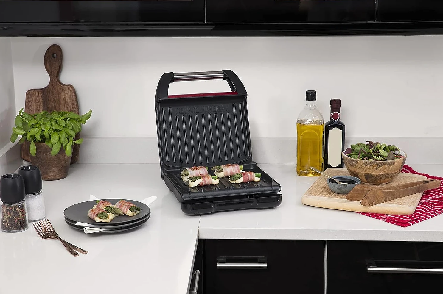 grill-elektryczny-george-foreman-25030-56-5.webp
