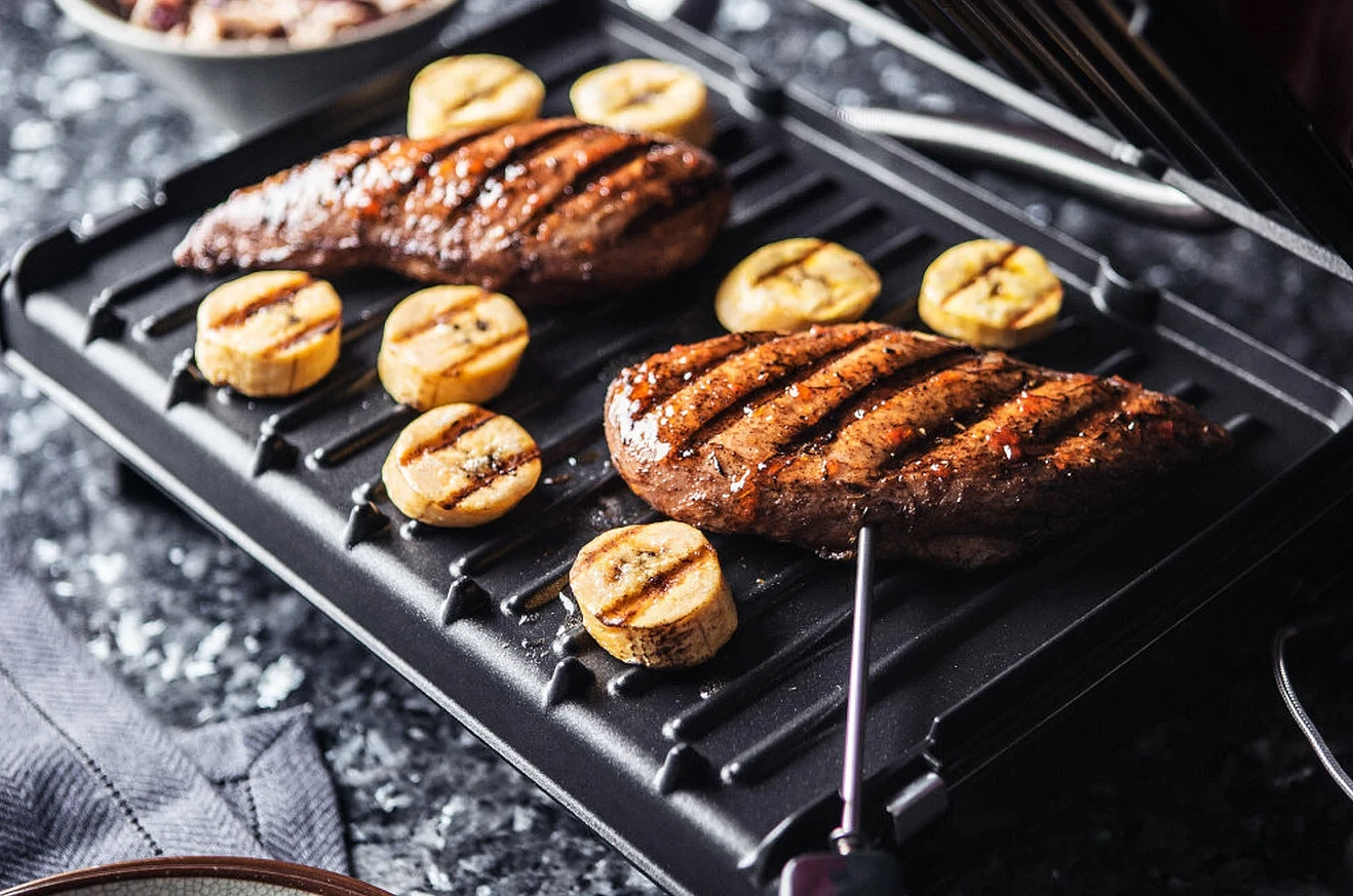 grill-elektryczny-george-foreman-28000-56-7.webp