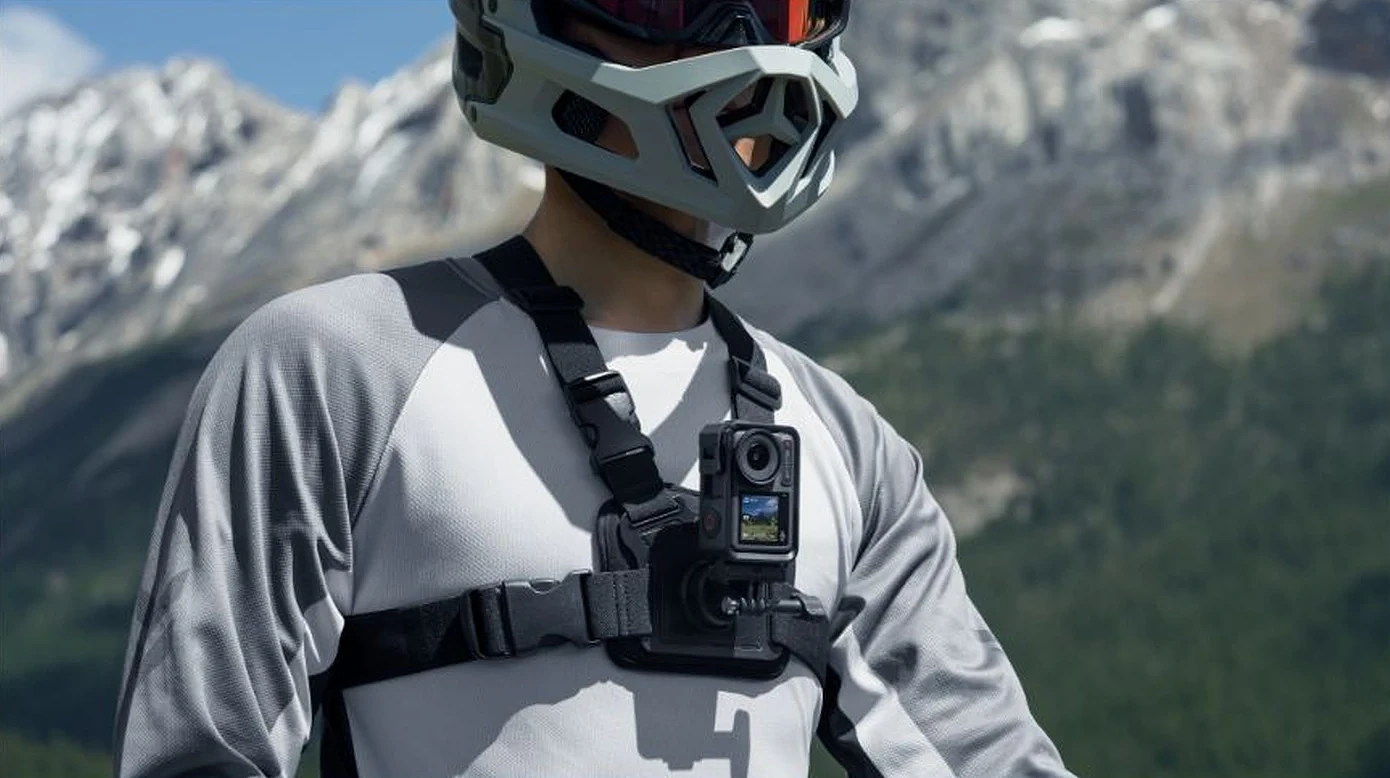 kamera-sportowa-dji-osmo-action-4-adventure-combo-12.webp