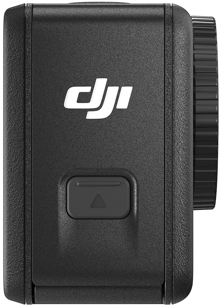 kamera-sportowa-dji-osmo-action-4-adventure-combo-bok.webp