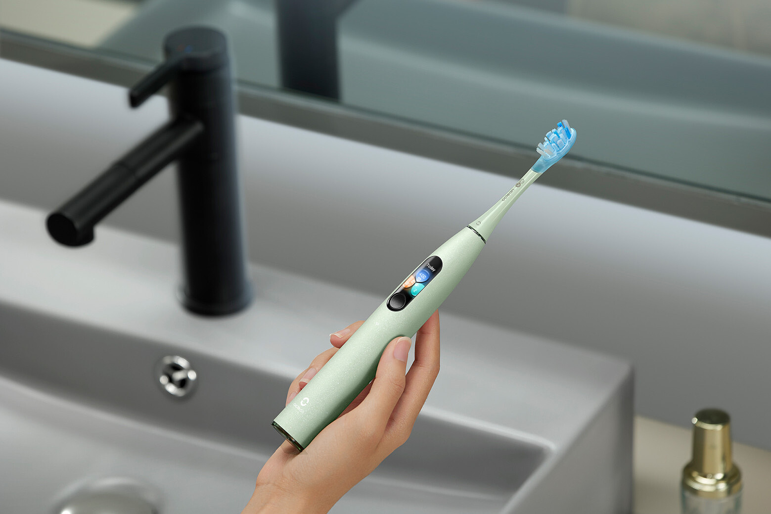 szczoteczka-soniczna-oclean-x-ultra-mietowa-12.jpg