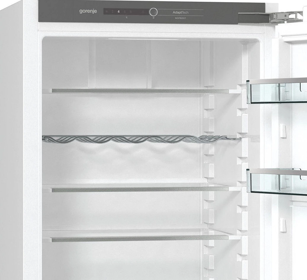 lodowka-gorenje-nrki218ea0-polki.jpg