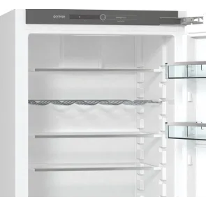 lodowka-gorenje-nrki218ea0-polki.jpg