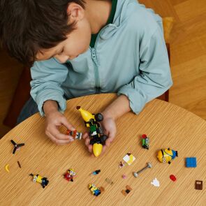 klocki-lego-minions-bananowoz-i-minionki-75580-zabawa.jpg