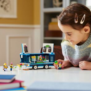 klocki-lego-minionki-imprezowy-autobus-75581-prezentacja-2.jpg