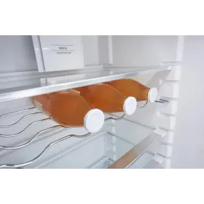 lodowka-gorenje-nrki218ea0-polka-na-butelki.jpg