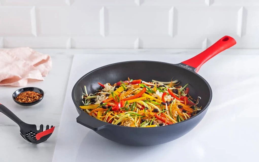 patelnia-wok-zwieger-obsidian-32cm-8.webp