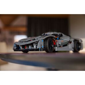 klocki-lego-klocki-lego-technic-szary-hipersamochod-koenigsegg-jesko-absolut-42173-7.jpg