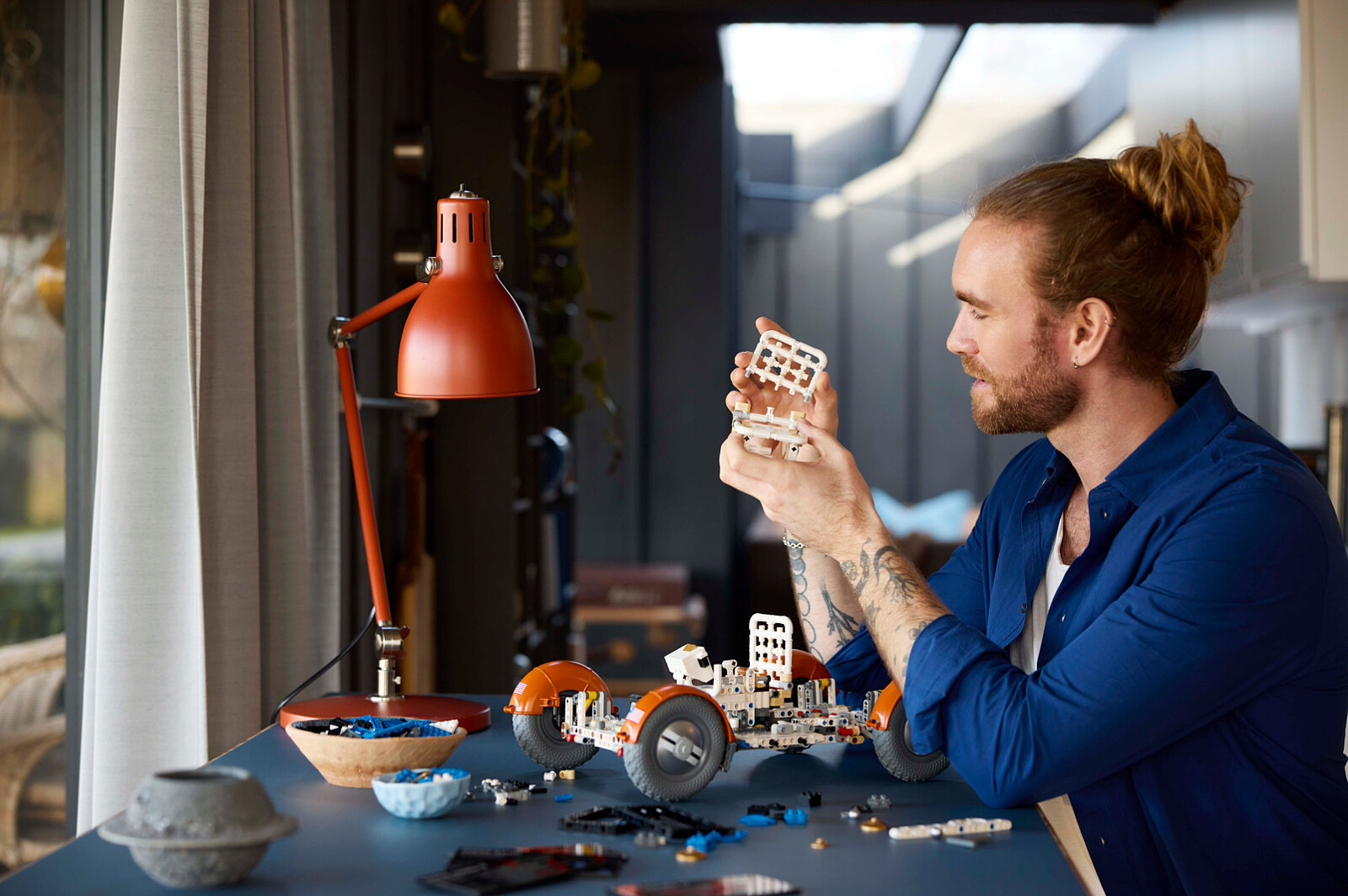 klocki-lego-technic-nasa-apollo-pojazd-lrv-42182-3.jpg