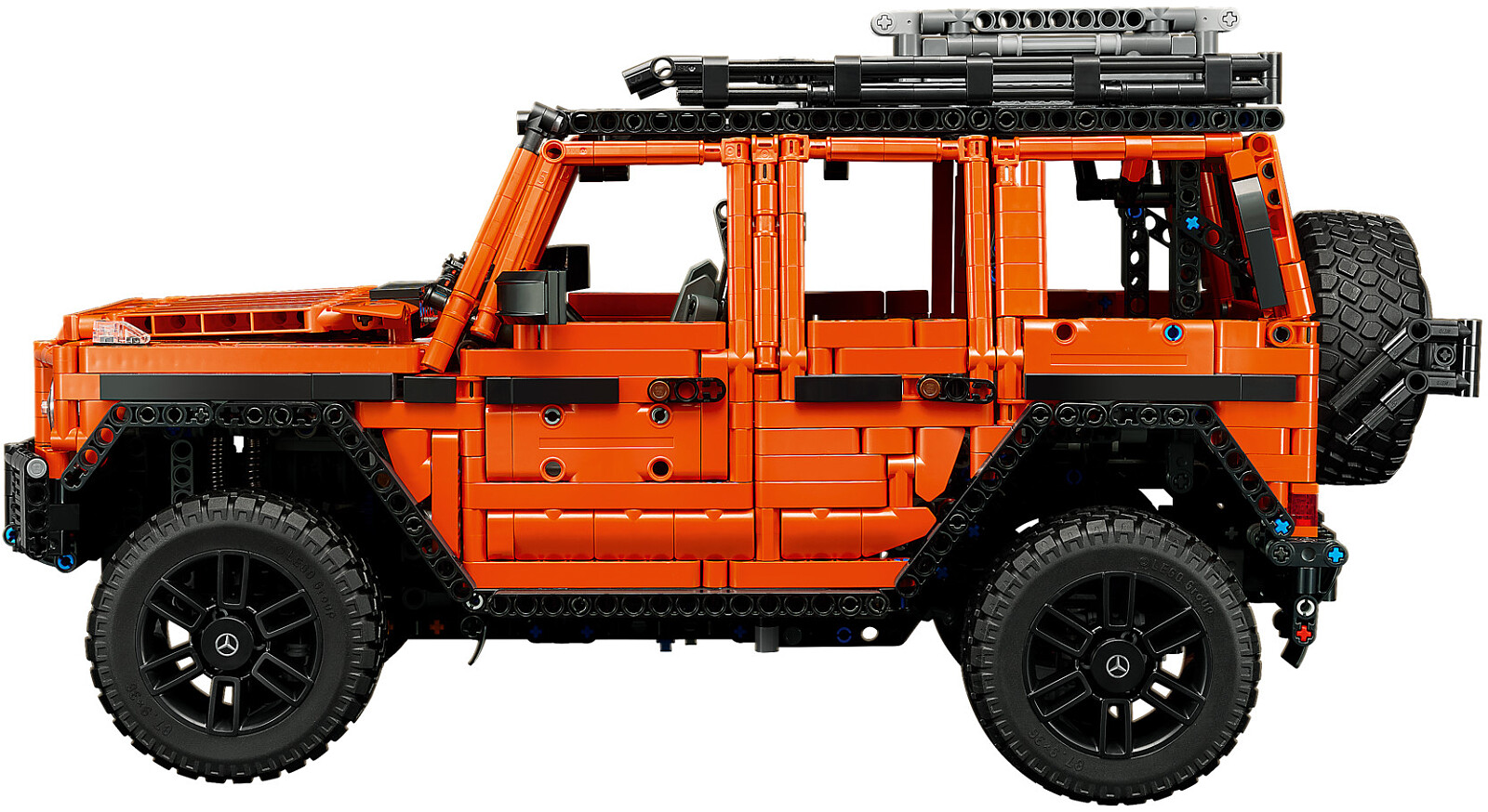 klocki-lego-klocki-lego-technic-mercedes-benz-g-500-professional-line-42177-12.jpg