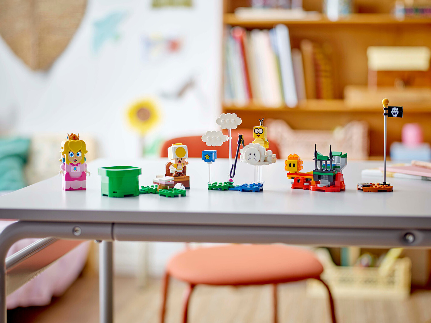 klocki-lego-super-mario-przygody-z-interaktywna-figurka-lego-peach-71441-7.jpg
