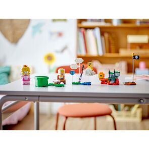 klocki-lego-super-mario-przygody-z-interaktywna-figurka-lego-peach-71441-7.jpg