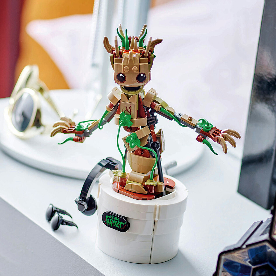 klocki-lego-marvel-tanczacy-groot-76297-ruchomy-zabawa-6.jpg