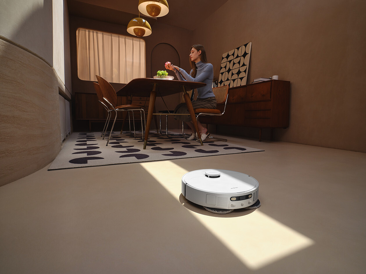 robot-sprzatajacy-dreame-mova-e30-ultra-sprzatanie-6.jpg