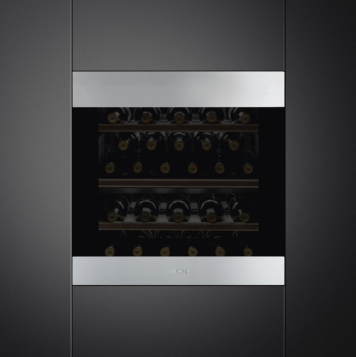 chlodziarka-do-wina-smeg-classica-cvi329x3-1.jpg
