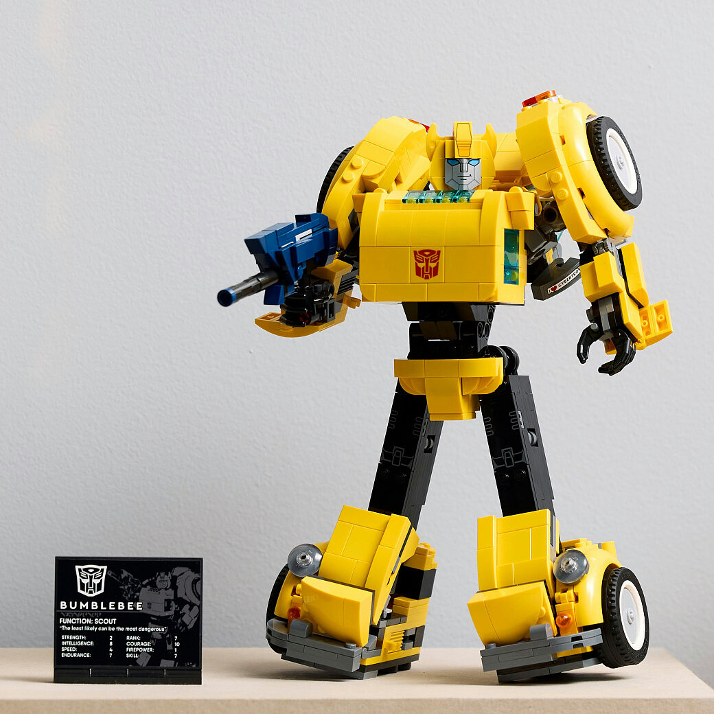 klocki-lego-icons-bumblebee-10338-8.jpg