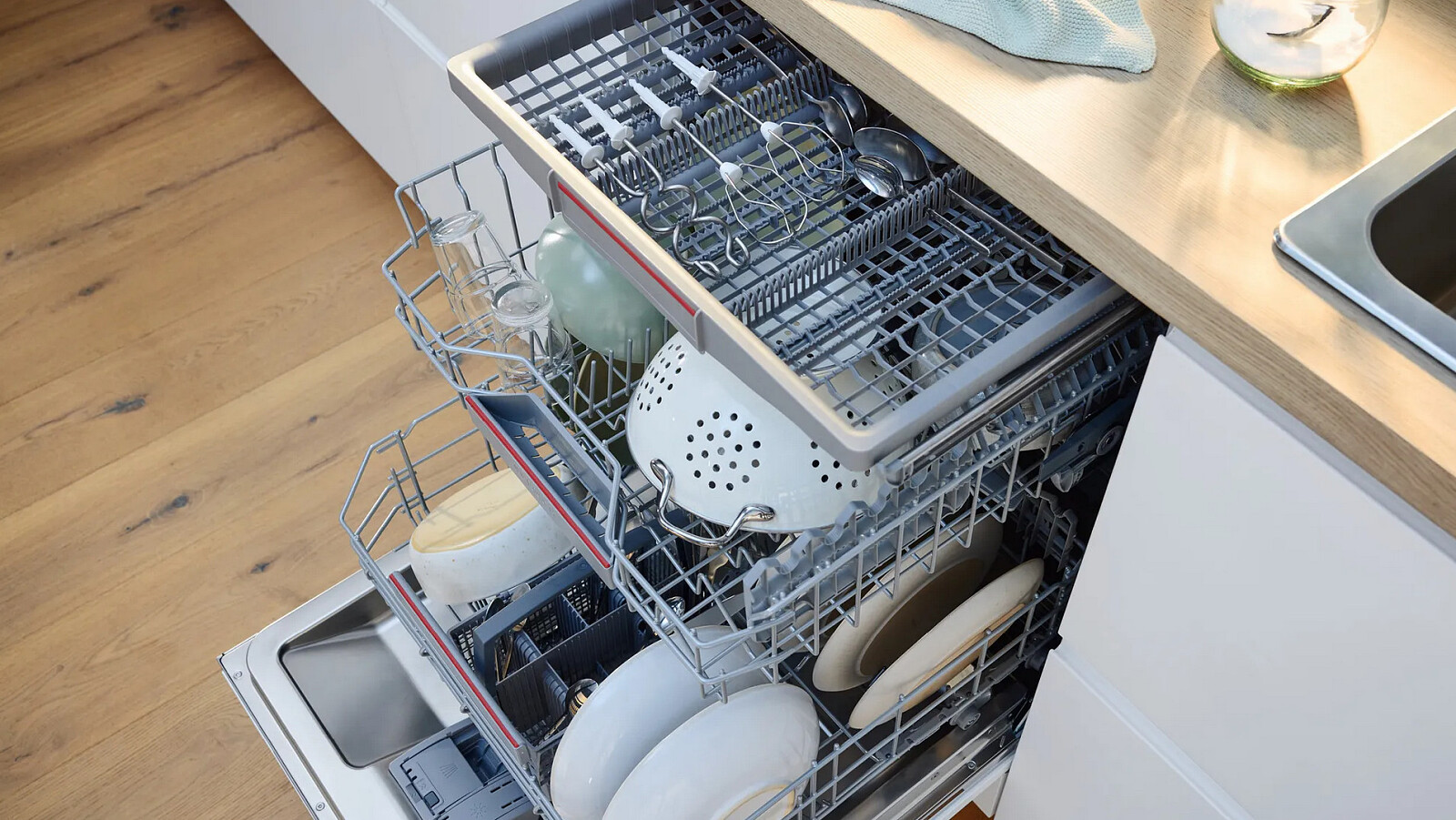 mikser-reczny-bosch-ergomixx-mfq37400-9.jpg