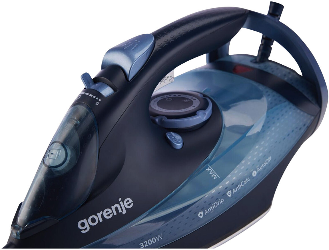 zelazko-parowe-gorenje-sih3200db-zblizenie.jpg