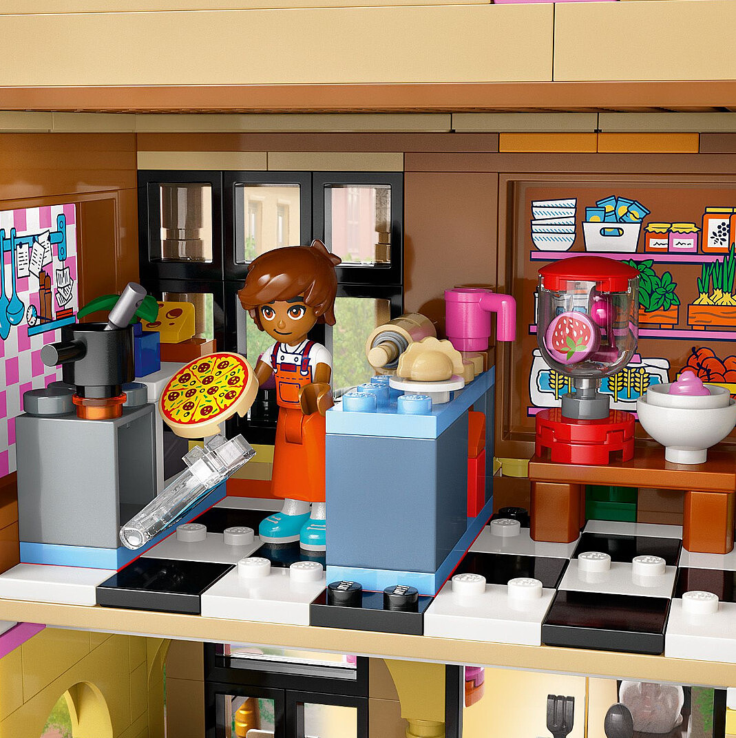 klocki-lego-friends-restauracja-i-szkola-gotowania-42655-wnetrze.jpg
