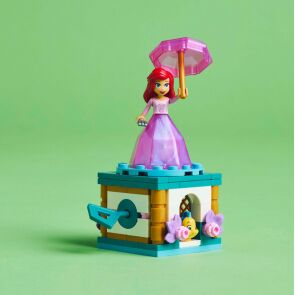 klocki-lego-disney-wirujaca-arielka-43259-gotowe.jpg