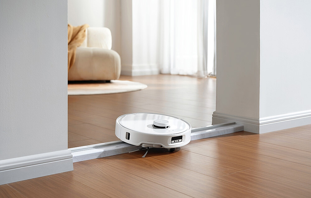 robot-sprzatajacy-roborock-qrevo-curv-bialy-prezentacja-14.jpg