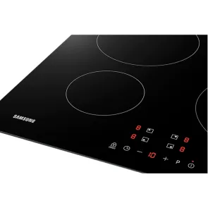 plyta-indukcyjna-samsung-nz64m3nm1bb-zblizenie-nowe.jpg