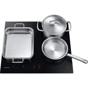 plyta-indukcyjna-samsung-nz64b5045fk-nowe-garnki-i-patelnia-na-plycie.jpg