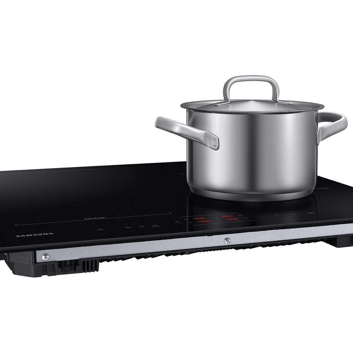 plyta-indukcyjna-samsung-nz64b5045fk-nowe-garnek-na-plycie.jpg