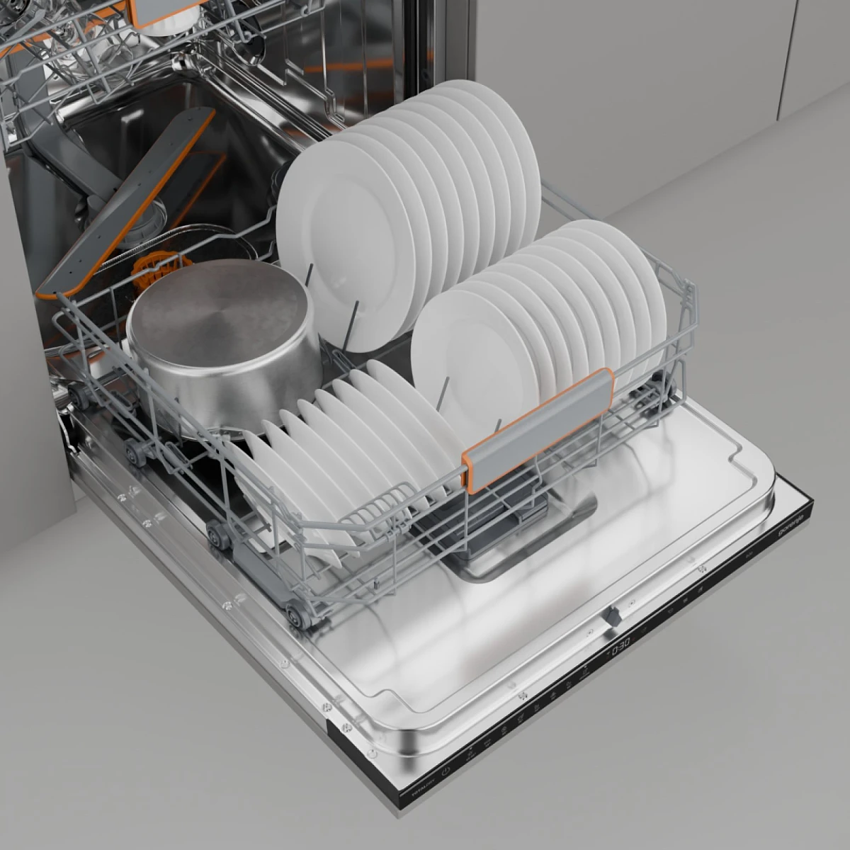 zmywarka-gorenje-gv673c65-naczynia-w-dolnym-koszu.jpg