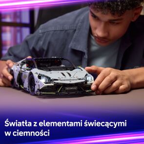 klocki-lego-technic-supersamochod-lamborghini-revuelto-42214-przod.jpg