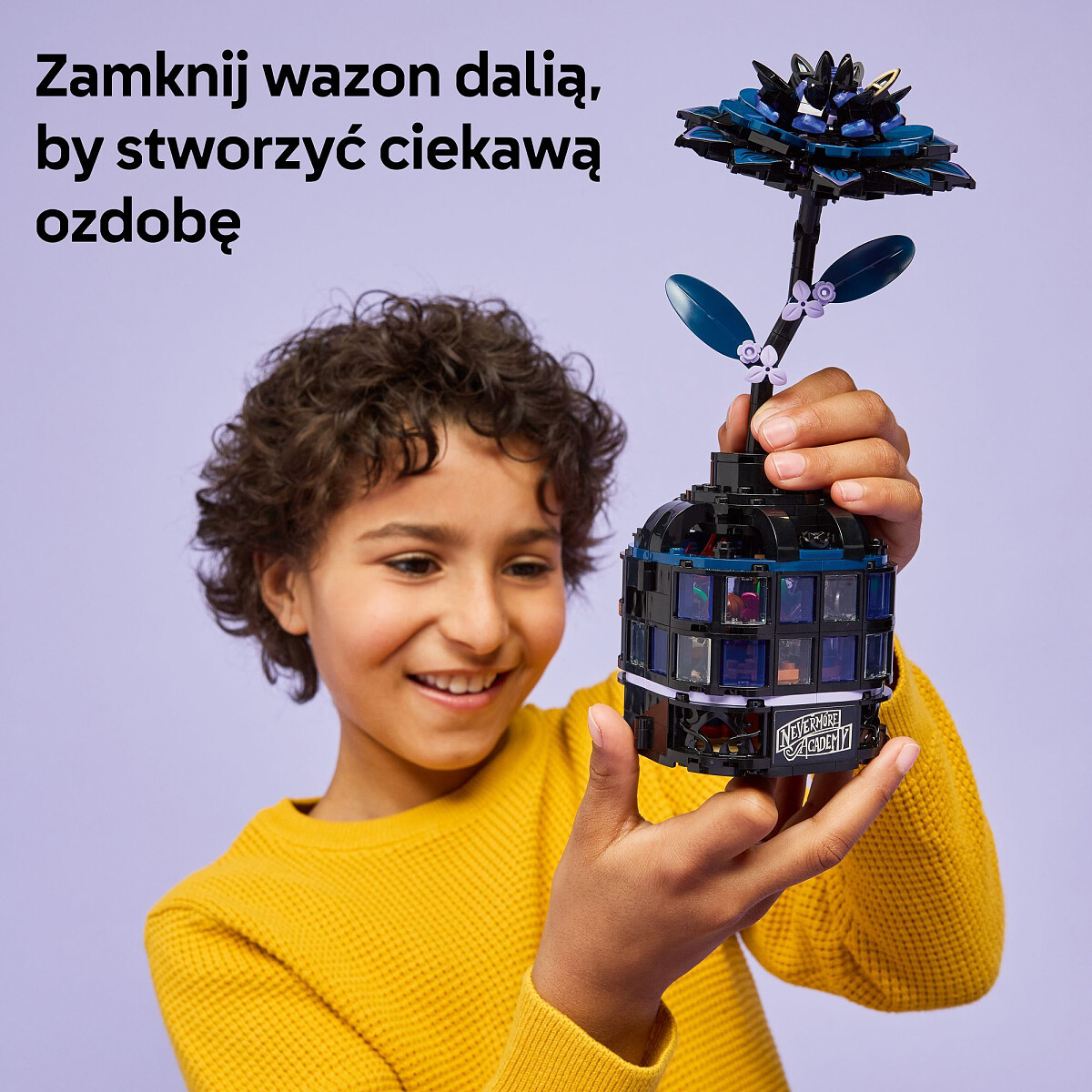 klocki-lego-wednesday-kwiat-czarnej-dalii-76784-wazon.jpg