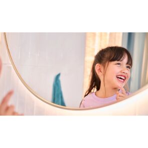 koncowki-do-szczoteczki-philips-sonicare-for-kids-hx6044-90-usmiechnieta-dziewczynka.jpg