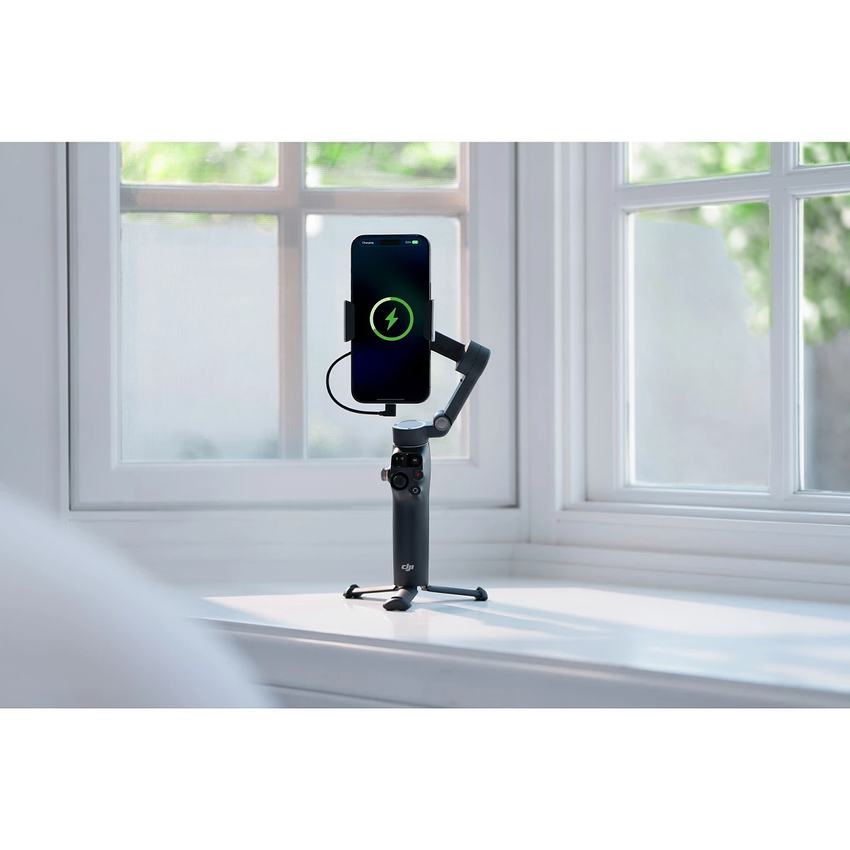 gimbal-dji-osmo-mobile-8%20%289%29.jpg