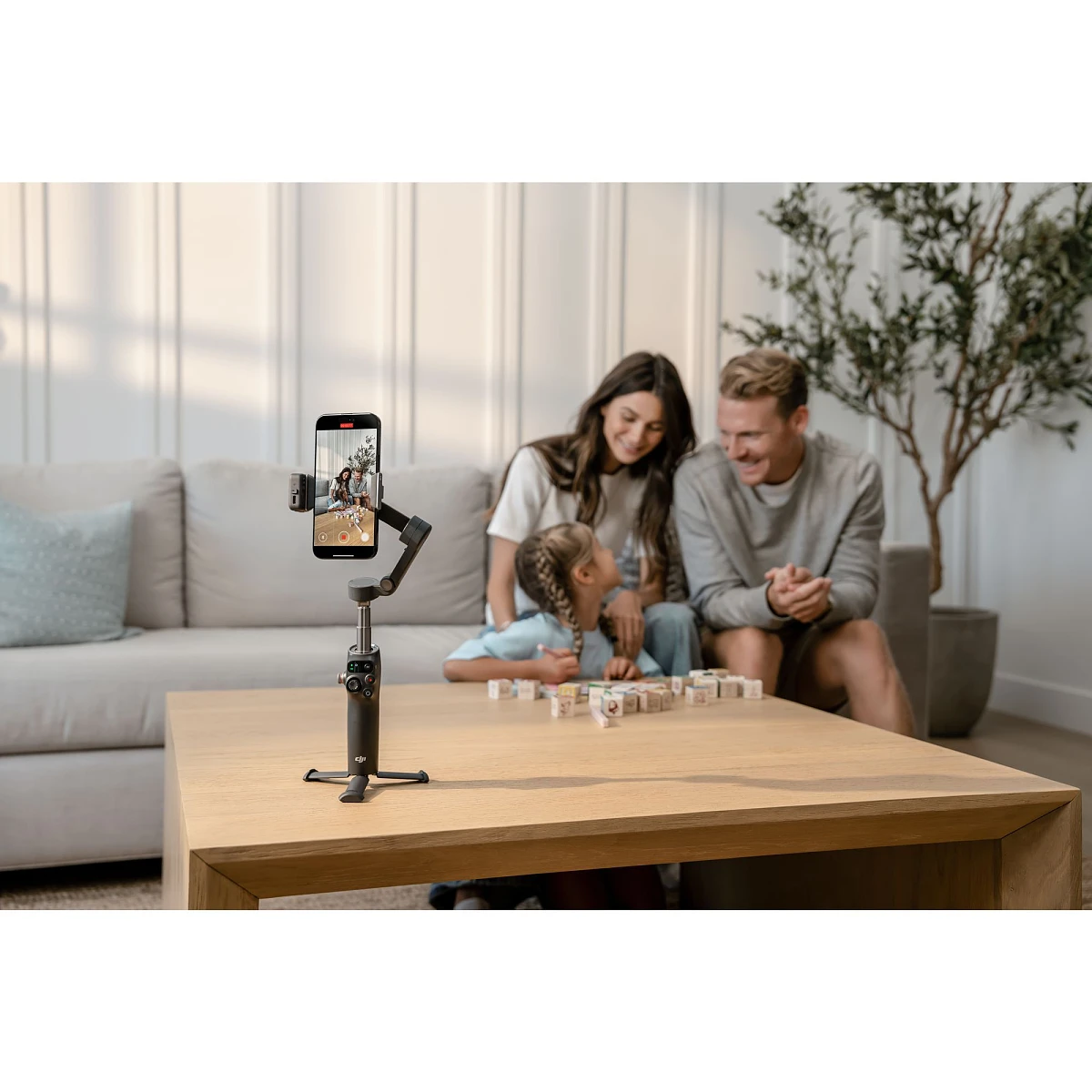 gimbal-dji-osmo-mobile-8%20%2814%29.jpg