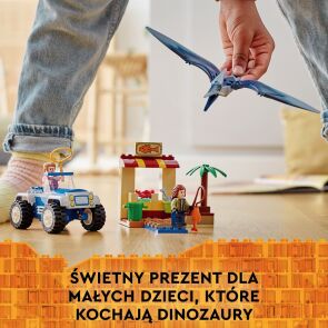 klocki-lego-jurassic-world-poscig-za-pteranodonem-76943-zabawa-2.jpg