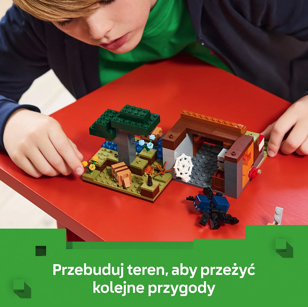klocki-lego-minecraft-wyprawa-do-pancernikowej-kopalni-21269-na-stole.jpg