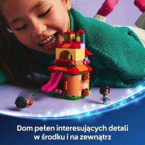 klocki-lego-disney-nasze-magiczne-encanto-minidom-43261-zabawa-4.jpg