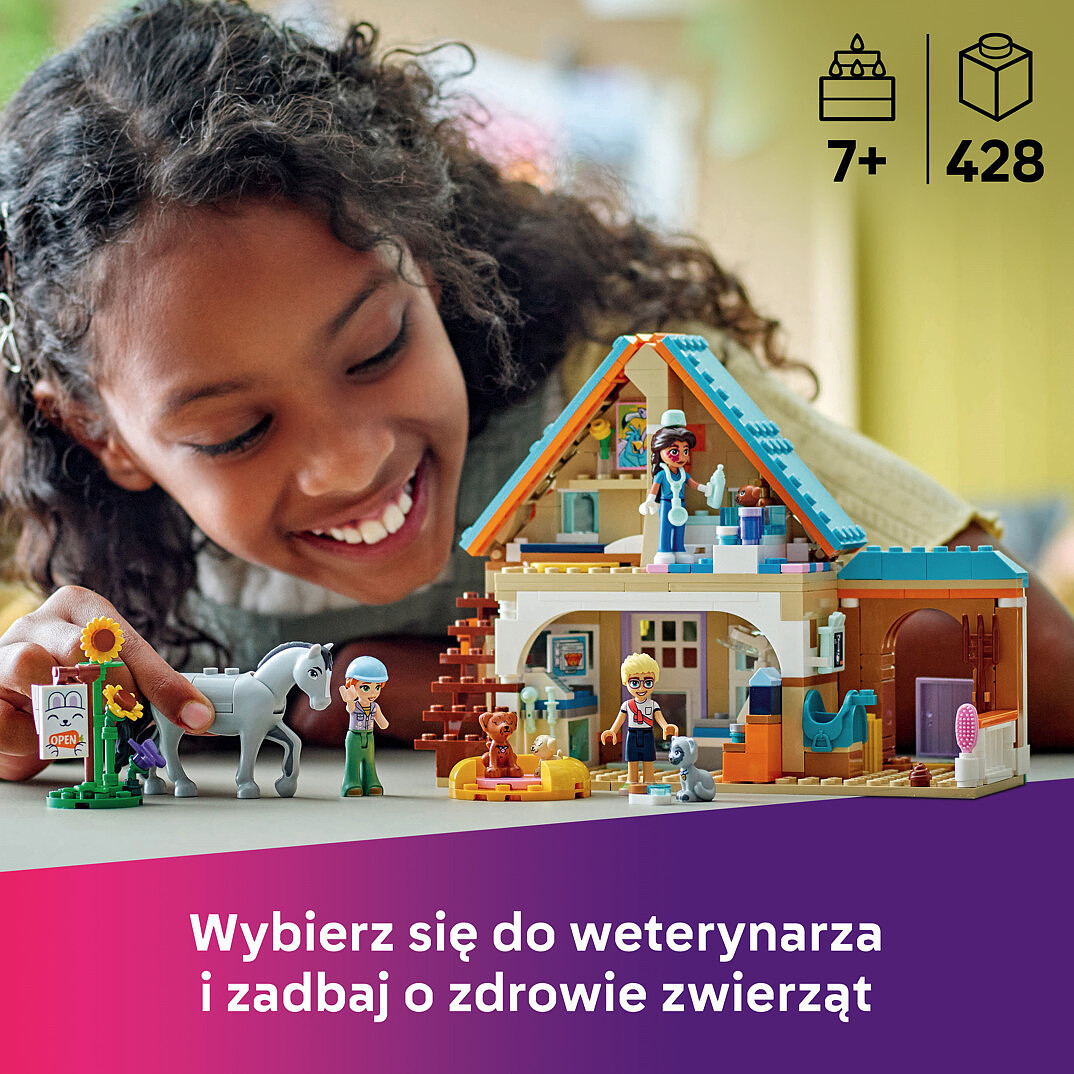 klocki-lego-friends-kon-i-lecznica-dla-zwierzat-42651-zabawa.jpg
