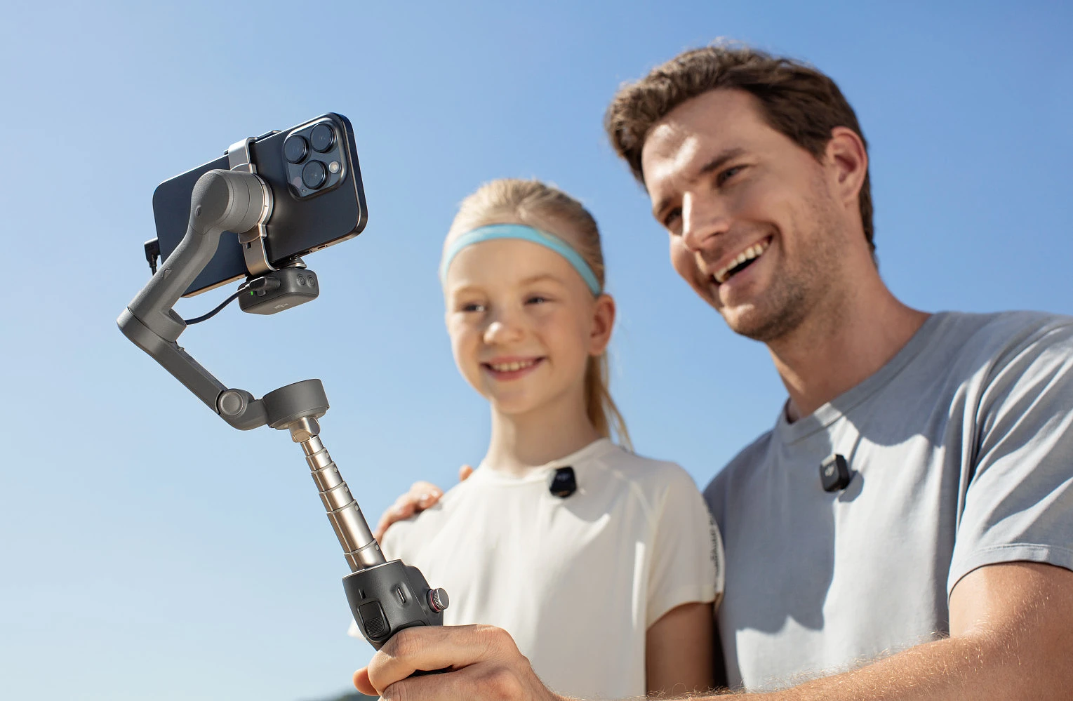 gimbal-dji-osmo-mobile-7p%20%285%29.jpg