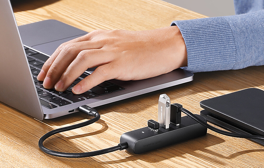 hub-usb-ugreen-cm416-arranz.jpg