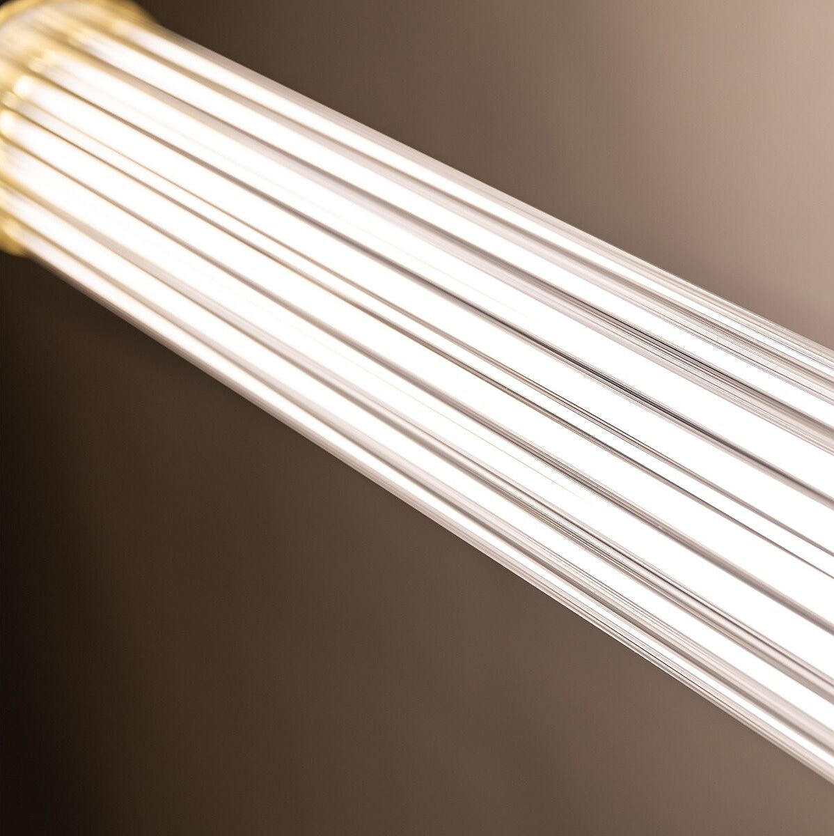 lampa-wiszaca-zuma-line-como-1232-mosiadz-14.jpg