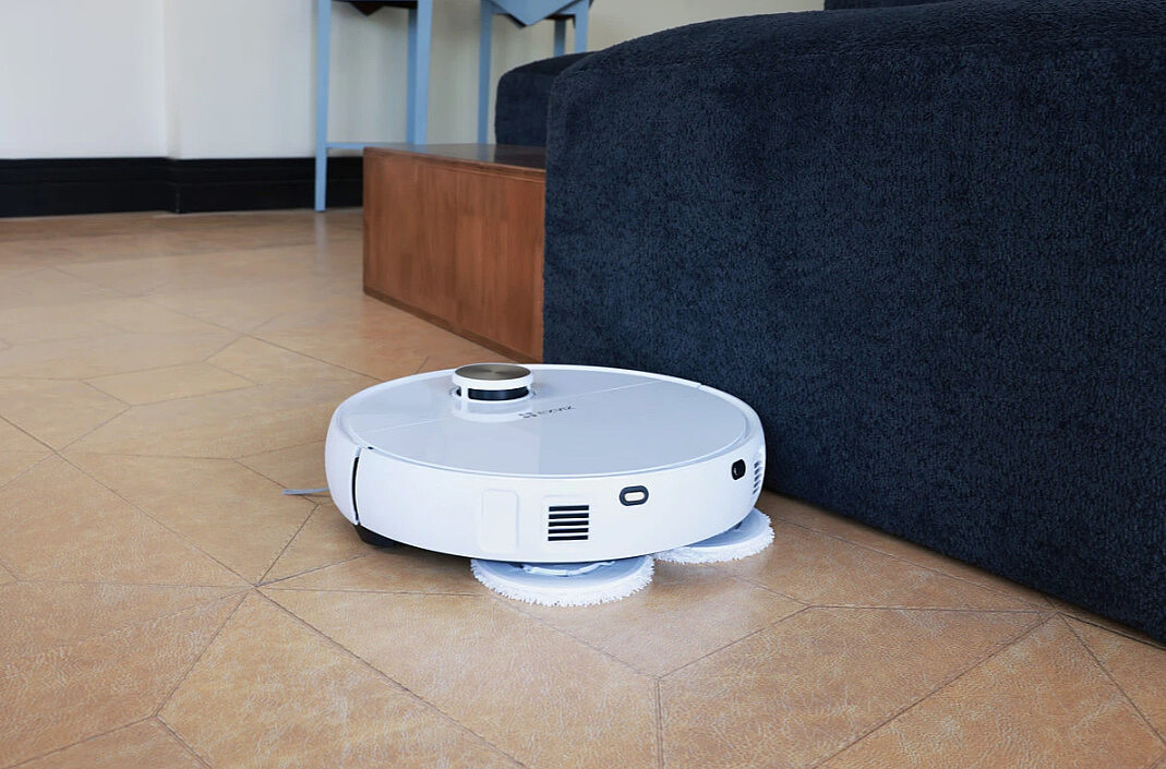 robot-sprzatajacy-ezviz-rs20-maks-mopowanie.jpg