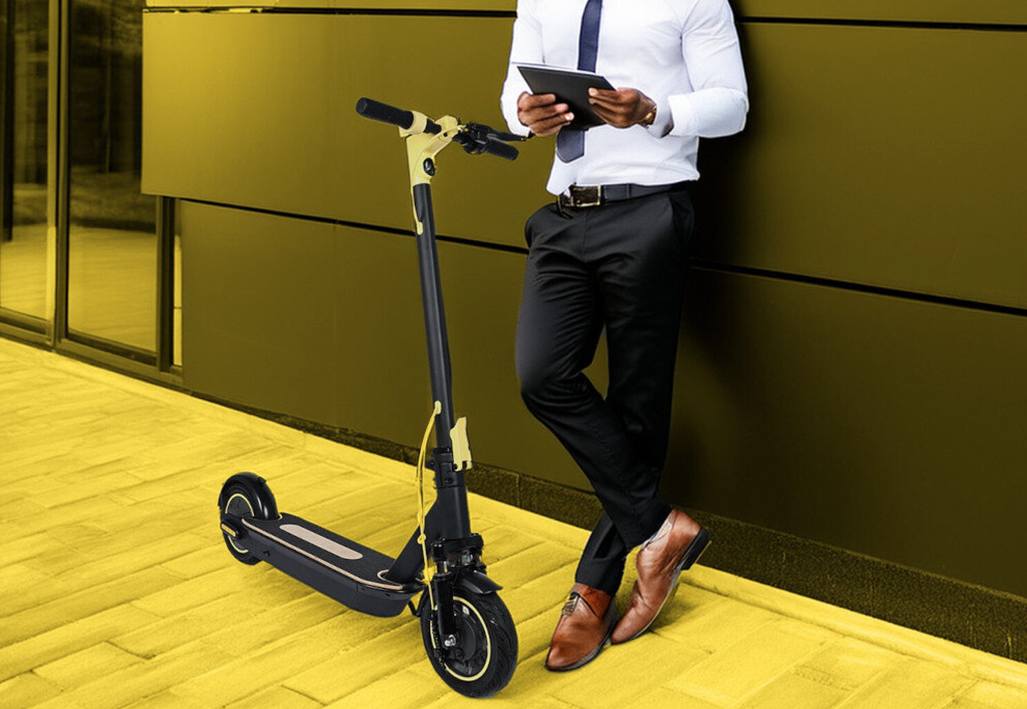 hulajnoga-elektryczna-xrider-m10me-aranzacja-w-mie%C5%9Bcie.jpg