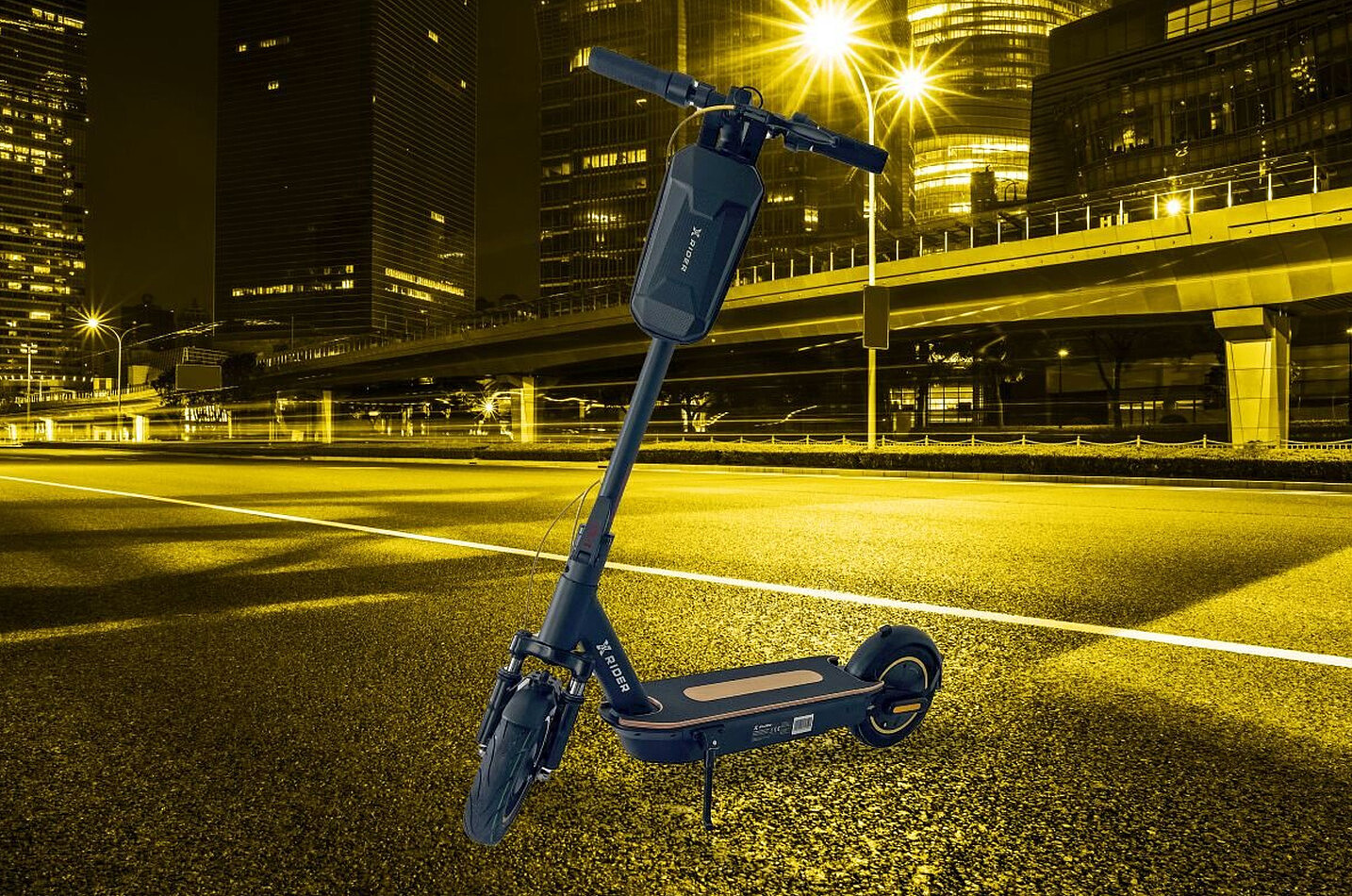 hulajnoga-elektryczna-xrider-m10-pro-aranzacja-w-miescie.jpg