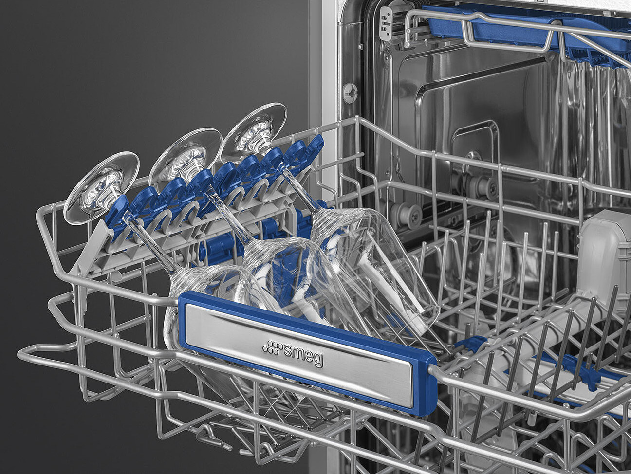 zmywarka-smeg-universal-stl324aqll-8.jpg